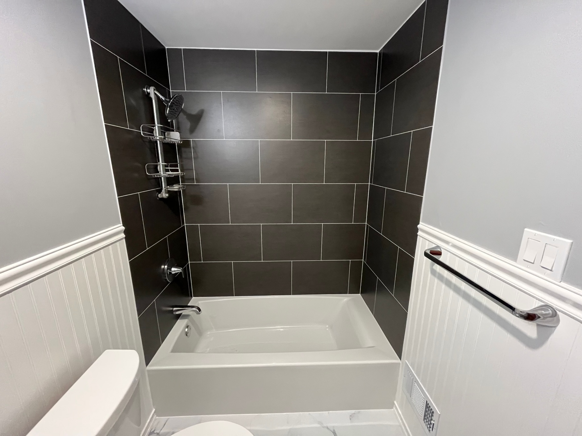 After — Pink tile tub